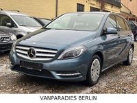 Gebraucht Mercedes B200 156 PS (114 kW) 2012 Grau Van / Kleinbus