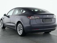 Second-hand Tesla Model 3 239 kW (325 CP) 2022 Gri Berlinǎ