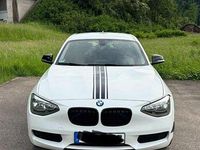 Gebraucht BMW 114 Sport Line 102 PS (75 kW) 2013 Weiß Kleinwagen