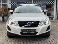 Gebraucht Volvo XC60 205 PS (150 kW) 2010 Weiß SUV