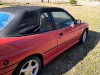 Gebraucht Ford Escort Cabriolet 105 PS (77 kW) 1991 Rot Cabrio