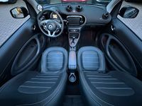 gebraucht Smart ForTwo Electric Drive fortwo Cabrio EQ*EXCL*60kW*LEDER*SHZ*KAM*22kW