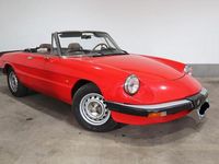 Gebraucht Alfa Romeo Spider 103 PS (75 kW) 1984 Rot Cabrio