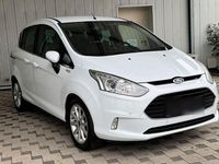 Gebraucht Ford B-MAX Titanium 95 PS (69 kW) 2015 Weiß Van / Kleinbus