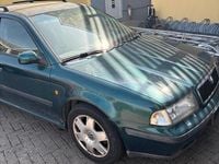 Gebraucht Skoda Octavia 110 PS (80 kW) 1999 Grün Kombi