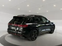 Gebraucht VW Touareg R-line 286 PS (210 kW) 2025 Grenadillschwarz metallic SUV