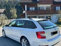 Gebraucht Skoda Octavia Drive 116 PS (85 kW) 2017 Weiß Kombi
