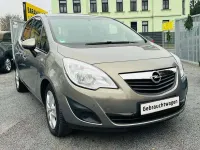 Gebraucht Opel Meriva Edition 120 PS (88 kW) 2010 Muskatgrau/muskat braun(m2) Van / Kleinbus
