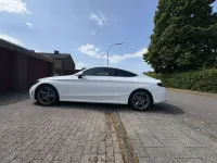 Gebraucht Mercedes C180 156 PS (114 kW) 2019 Weiß Coupé