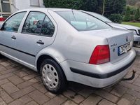 Gebraucht VW Bora Trendline 101 PS (74 kW) 1998 Silber Limousine