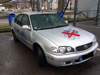 Gebraucht Toyota Corolla 97 PS (71 kW) 2001 Silber Kleinwagen