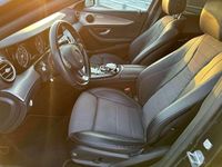 Gebraucht Mercedes E200 Avantgarde 150 PS (110 kW) 2018 Grün Limousine