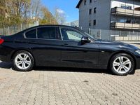 Gebraucht BMW 320 Comfort Edition 184 PS (135 kW) 2016 Schwarz Limousine