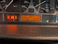 Gebraucht BMW 318 143 PS (105 kW) 2004 Schwarz Limousine
