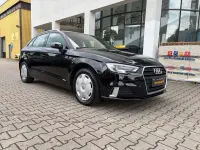 Gebraucht Audi A3 Basis 150 PS (110 kW) 2018 Schwarz Limousine