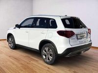 Gebraucht Suzuki Vitara Comfort 102 PS (75 kW) 2024 Cool white pearl metallic SUV