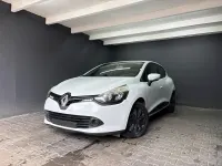Gebraucht Renault Clio 75 PS (55 kW) 2013 Weiß Kleinwagen
