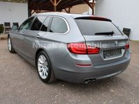 Gebraucht BMW 520 184 PS (135 kW) 2013 Grau Kombi