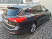 Gebraucht Ford Focus Titanium 151 PS (111 kW) 2019 Grau Kombi