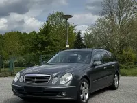 Gebraucht Mercedes E320 224 PS (164 kW) 2005 Grau Kombi
