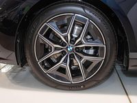 Gebraucht BMW 520 Performance 197 PS (144 kW) 2025 Metallic Kombi