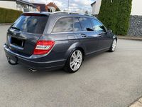 Gebraucht Mercedes C350 272 PS (200 kW) 2009 Grau Kombi