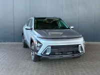 Neu Hyundai Kona Comfort 170 PS (125 kW) 2025 Shimmering silver SUV