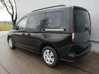 Neu VW Caddy Basis 122 PS (89 kW) 2026 Deep black perleffekt Van / Kleinbus