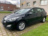 gebraucht Hyundai i30 kombi 85 tkm diesel 1,4 Kupplung fast am ende