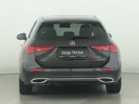 Gebraucht Mercedes C300 Avantgarde 265 PS (194 kW) 2023 Metalliclack graphitgrau Kombi