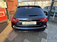 Gebraucht Audi A4 Ambition 150 PS (110 kW) 2014 Blau Kombi