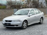 Gebraucht Opel Vectra Edition 101 PS (74 kW) 2000 Grau Kombi