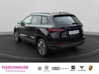 Neu Skoda Karoq Tour 150 PS (110 kW) 2026 Schwarz SUV