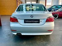 Gebraucht BMW 525 192 PS (141 kW) 2004 Silber Limousine