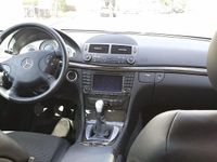 Gebraucht Mercedes E220 Avantgarde 150 PS (110 kW) 2005 Grau Limousine