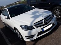 Gebraucht Mercedes C180 156 PS (114 kW) 2012 Weiß Coupé