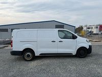 Gebraucht Peugeot Expert 144 PS (105 kW) 2023 Weiß Van