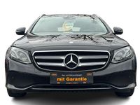 Gebraucht Mercedes E220 Advantage 194 PS (142 kW) 2016 Schwarz Kombi