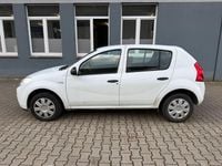 Gebraucht Dacia Sandero 75 PS (55 kW) 2010 Weiß Limousine