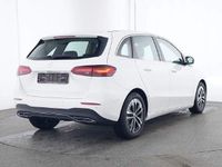 Gebraucht Mercedes B180 Progressive 116 PS (85 kW) 2024 Polarweiß Van / Kleinbus