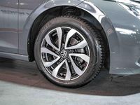 Gebraucht VW Golf VIII Active 150 PS (110 kW) 2021 Grau Limousine