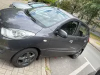 Gebraucht Hyundai i10 Edition 69 PS (50 kW) 2013 Grau Kleinwagen