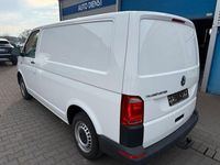 Gebraucht VW Transporter 102 PS (75 kW) 2018 Weiß Van