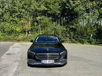 Gebraucht Mercedes E220 Exclusive 194 PS (142 kW) 2021 Schwarz Limousine