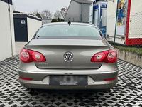 Gebraucht VW Passat 160 PS (117 kW) 2011 Beige Coupé