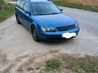 Gebraucht VW Passat 125 PS (91 kW) 2000 Blau Kombi