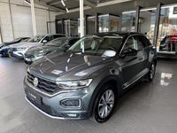 Gebraucht VW T-Roc Style 150 PS (110 kW) 2020 Grau metallic SUV
