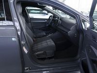 Gebraucht VW Golf VIII GTE 177 PS (130 kW) 2025 Grau / delfingrau Limousine