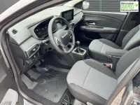 Neu Dacia Jogger Extreme 141 PS (103 kW) 2025 Dolomitgrau Van / Kleinbus