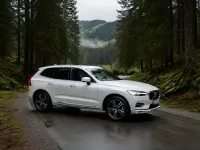 Gebraucht Volvo XC60 163 PS (119 kW) 2021 Weiß SUV